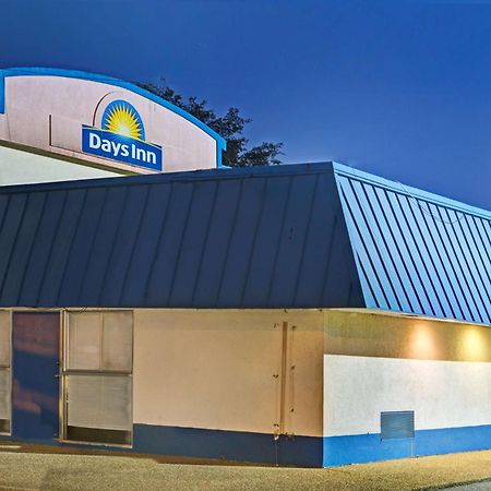 Days Inn By Wyndham אליזבת סיטי מראה חיצוני תמונה